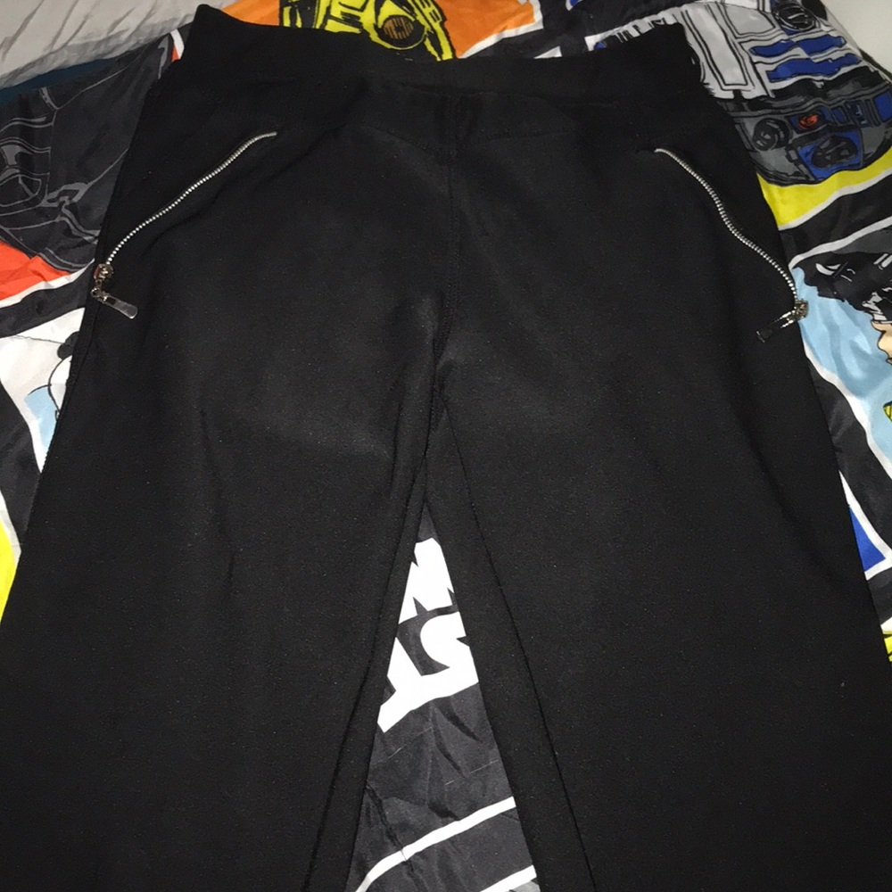 black stretchy pants